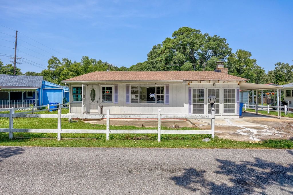 1210 Holly Park Circle, Myrtle Beach, SC 29577 — exterior