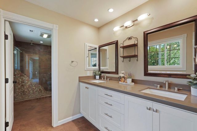 5460 Hildreth Ln, Stockton, CA 95212
