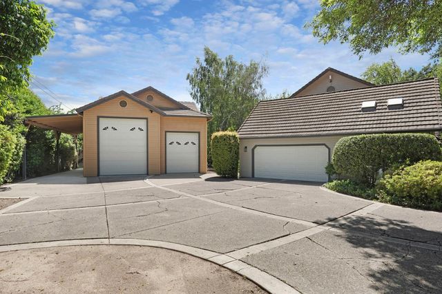 5460 Hildreth Ln, Stockton, CA 95212