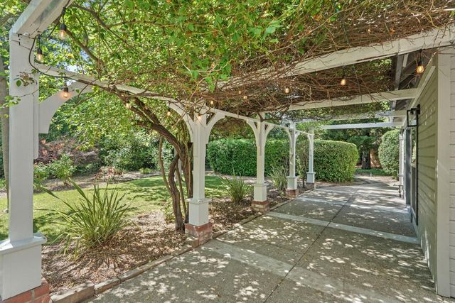 5460 Hildreth Ln, Stockton, CA 95212