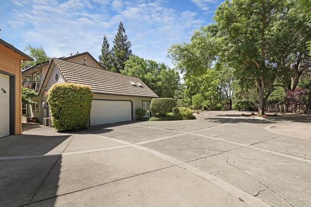 5460 Hildreth Ln, Stockton, CA 95212