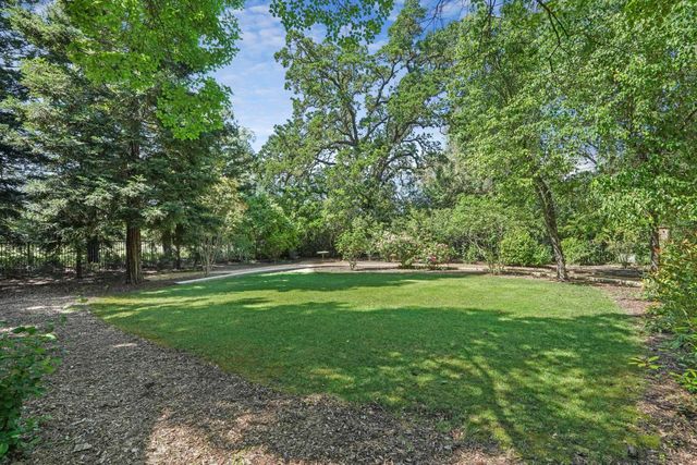 5460 Hildreth Ln, Stockton, CA 95212