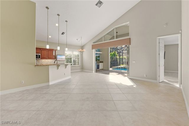 1758 Marsh RUN, Naples, FL 34109