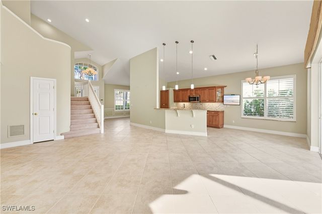 1758 Marsh RUN, Naples, FL 34109