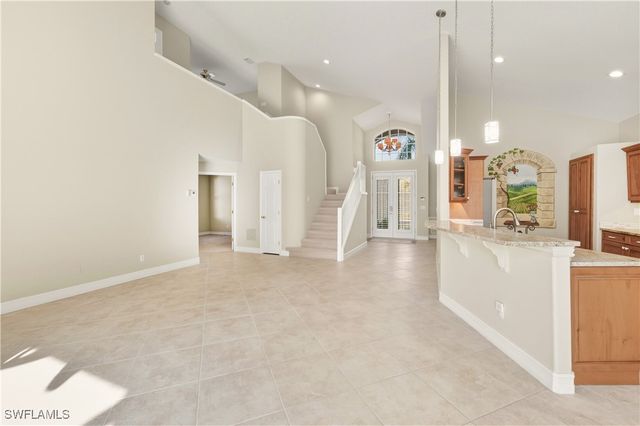 1758 Marsh RUN, Naples, FL 34109