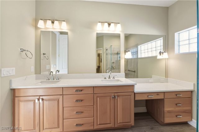 1758 Marsh RUN, Naples, FL 34109