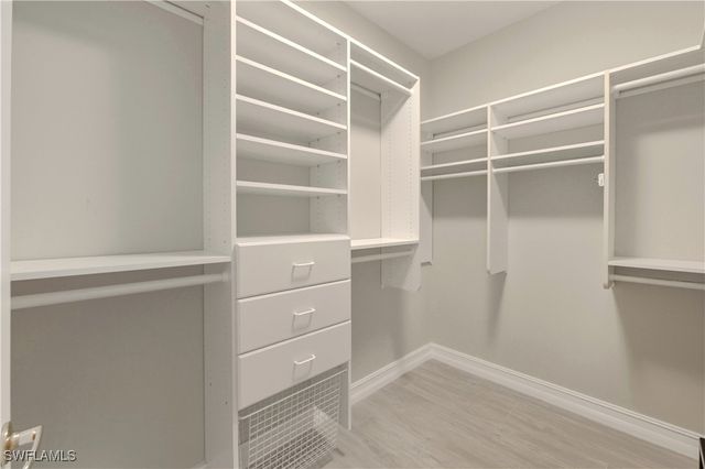 1758 Marsh RUN, Naples, FL 34109