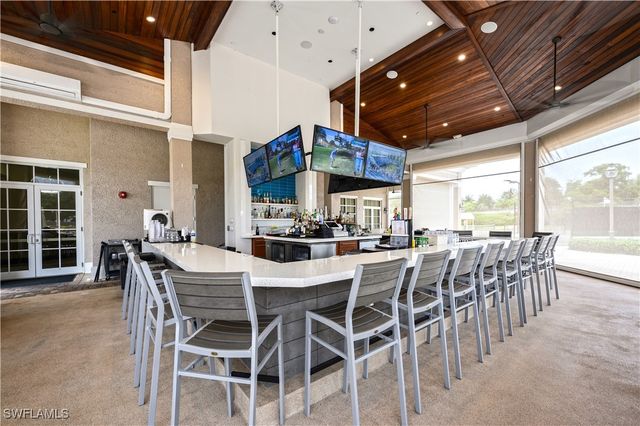 1758 Marsh RUN, Naples, FL 34109