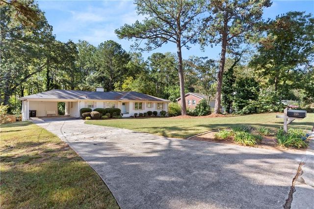 255 Alpine Drive, Roswell, GA 30075