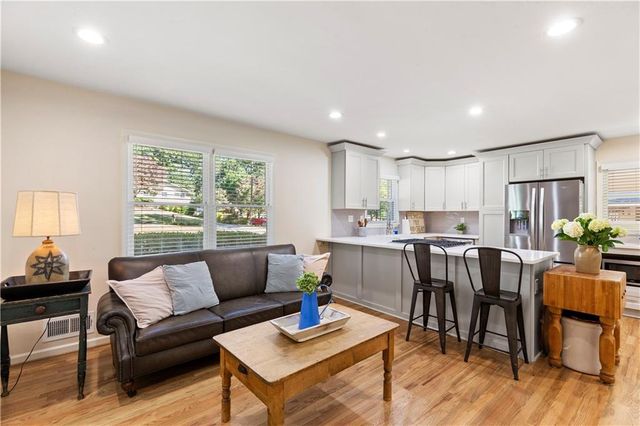 255 Alpine Drive, Roswell, GA 30075