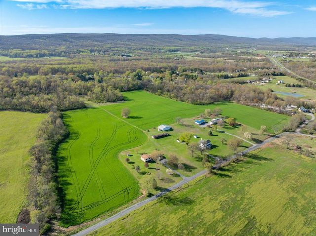 10524 STULL, Frederick, MD 21702