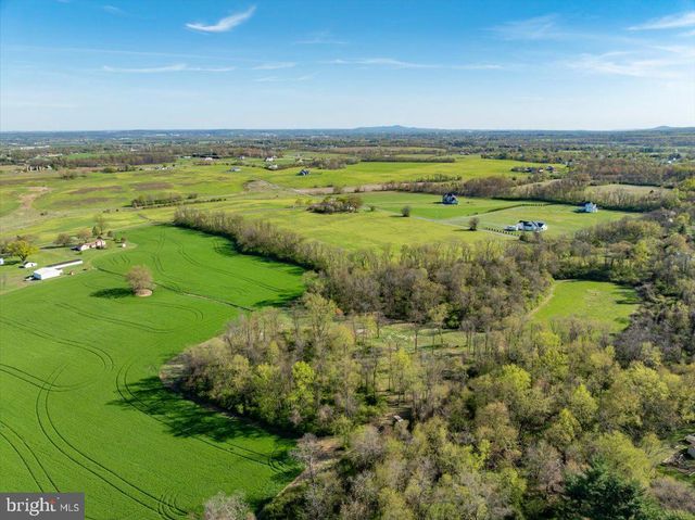 10524 STULL, Frederick, MD 21702