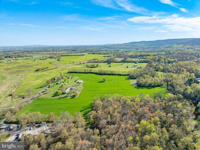 10524 STULL, Frederick, MD 21702
