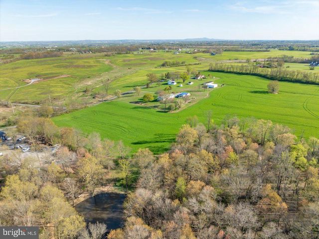 10524 STULL, Frederick, MD 21702