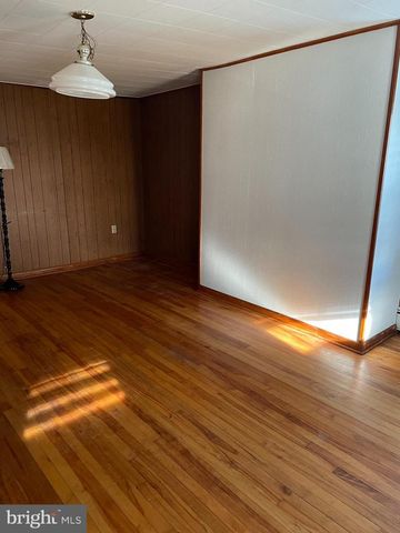 10524 STULL, Frederick, MD 21702