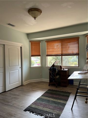 170 Nutwood Circle, Paso Robles, CA 93446