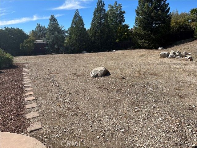 170 Nutwood Circle, Paso Robles, CA 93446