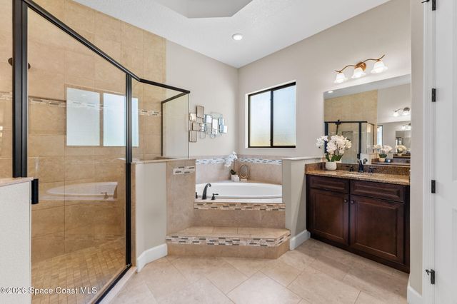 1975 Botanica Circle, Melbourne, FL 32904