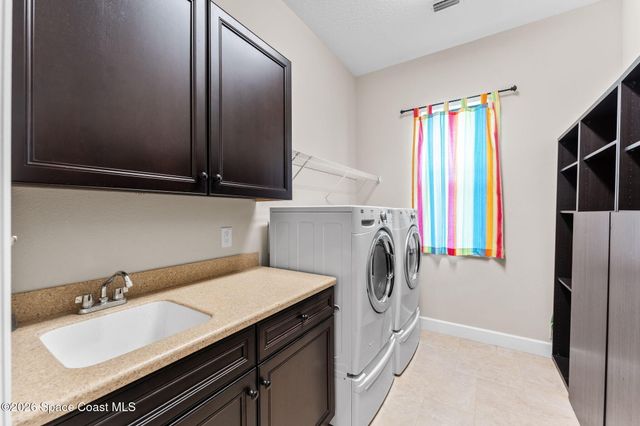 1975 Botanica Circle, Melbourne, FL 32904