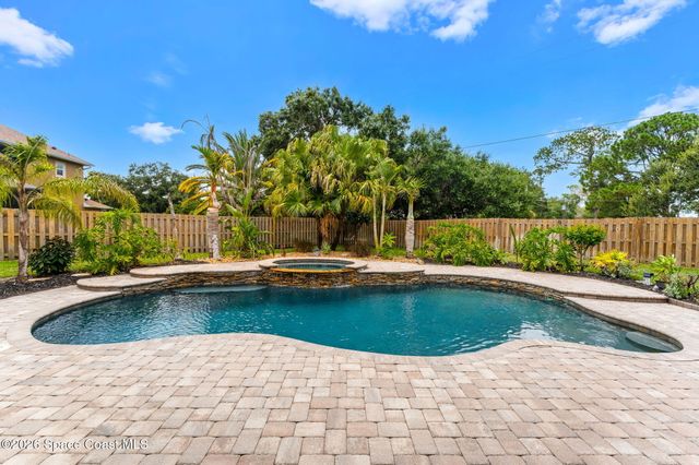 1975 Botanica Circle, Melbourne, FL 32904