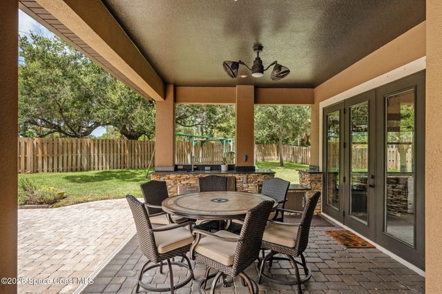 1975 Botanica Circle, Melbourne, FL 32904