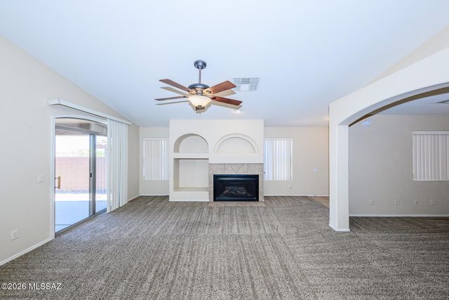 13197 E Mesquite Flat Spring Drive, Vail, AZ 85641