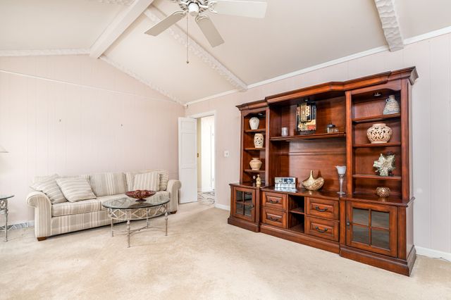 224 Kennett Rd, Old Hickory, TN 37138