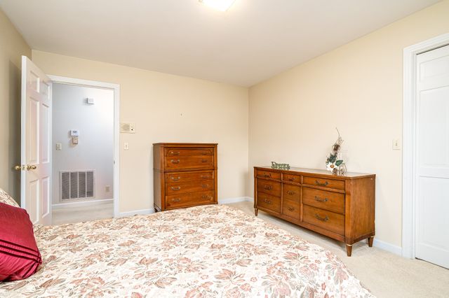 224 Kennett Rd, Old Hickory, TN 37138