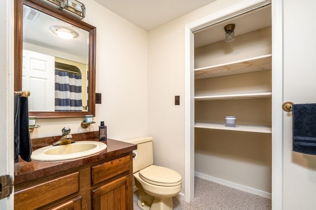 224 Kennett Rd, Old Hickory, TN 37138