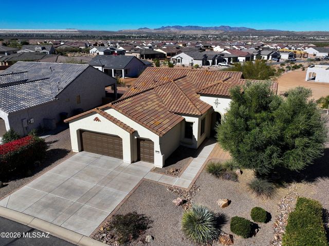 1877 N Bayshore Drive, Green Valley, AZ 85614