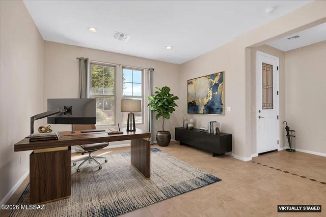 1877 N Bayshore Drive, Green Valley, AZ 85614