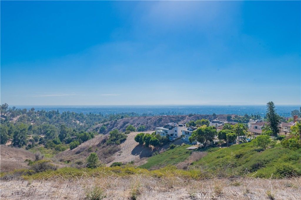 16252 Aurora Crest Dr, Whittier, CA 90605 — exterior