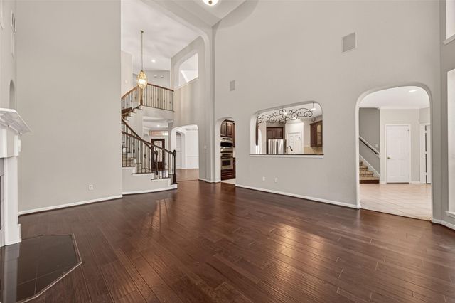 8110 Clearwater Crossing, Humble, TX 77396
