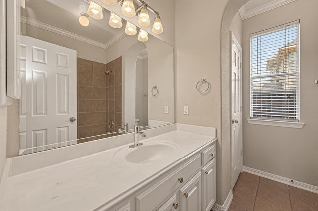 8110 Clearwater Crossing, Humble, TX 77396
