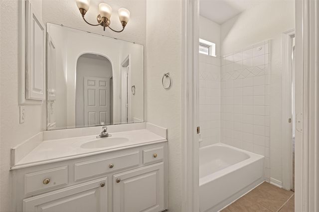 8110 Clearwater Crossing, Humble, TX 77396