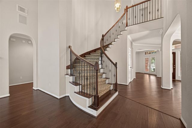 8110 Clearwater Crossing, Humble, TX 77396