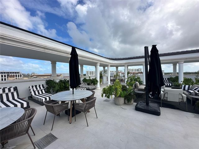 4220 Laguna St 308, Coral Gables, FL 33146