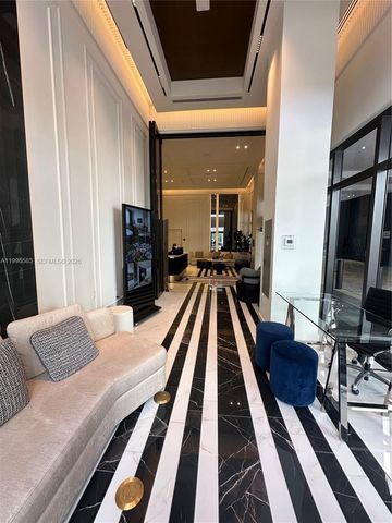 4220 Laguna St 308, Coral Gables, FL 33146