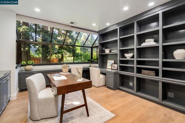 134 Pepperwood Ct, Danville, CA 94506