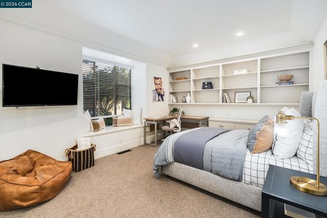 134 Pepperwood Ct, Danville, CA 94506