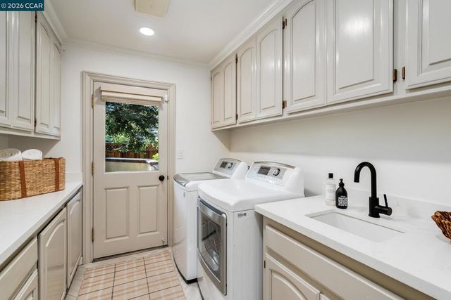 134 Pepperwood Ct, Danville, CA 94506