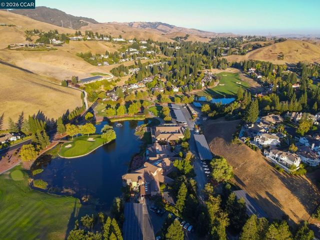 134 Pepperwood Ct, Danville, CA 94506