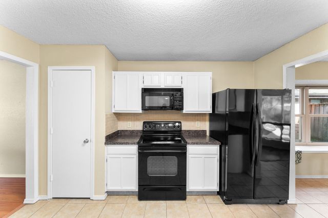 626 Brittany Drive, Mesquite, TX 75150