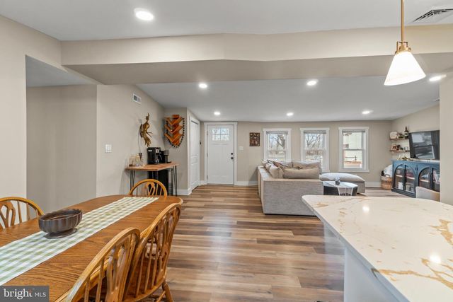 465 BAILEY ST, Woodstown, NJ 08098