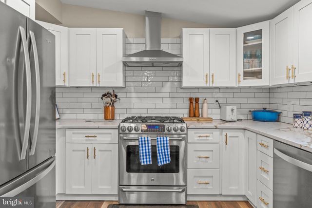 465 BAILEY ST, Woodstown, NJ 08098