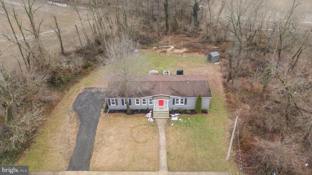 465 BAILEY ST, Woodstown, NJ 08098