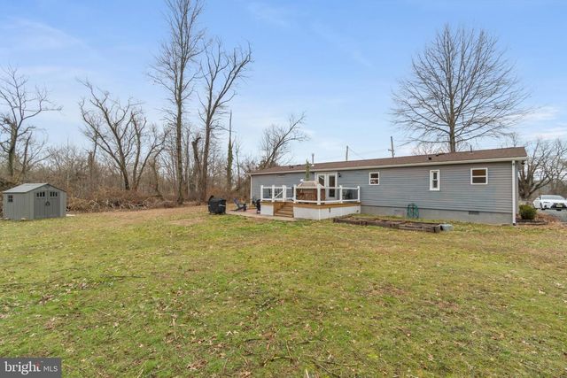 465 BAILEY ST, Woodstown, NJ 08098