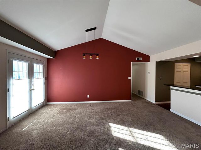 4501 Eli Drive I, St Louis, MO 63128