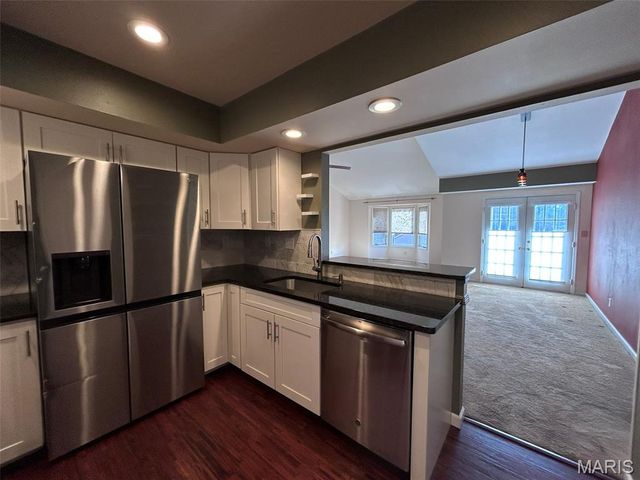 4501 Eli Drive I, St Louis, MO 63128