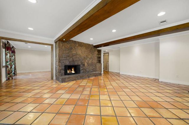 431 Highland Drive, Glendora, CA 91741